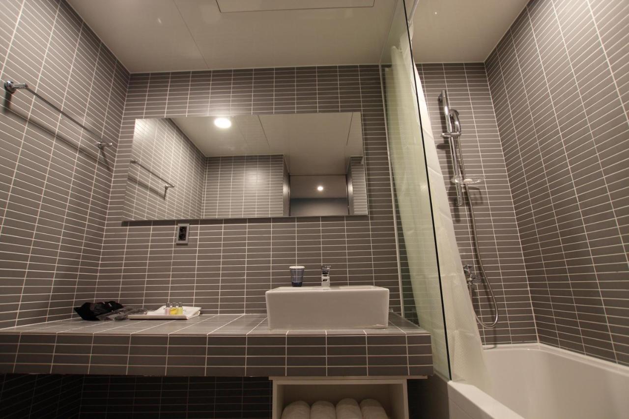 Mini Hotel 141 Кёнджу Экстерьер фото